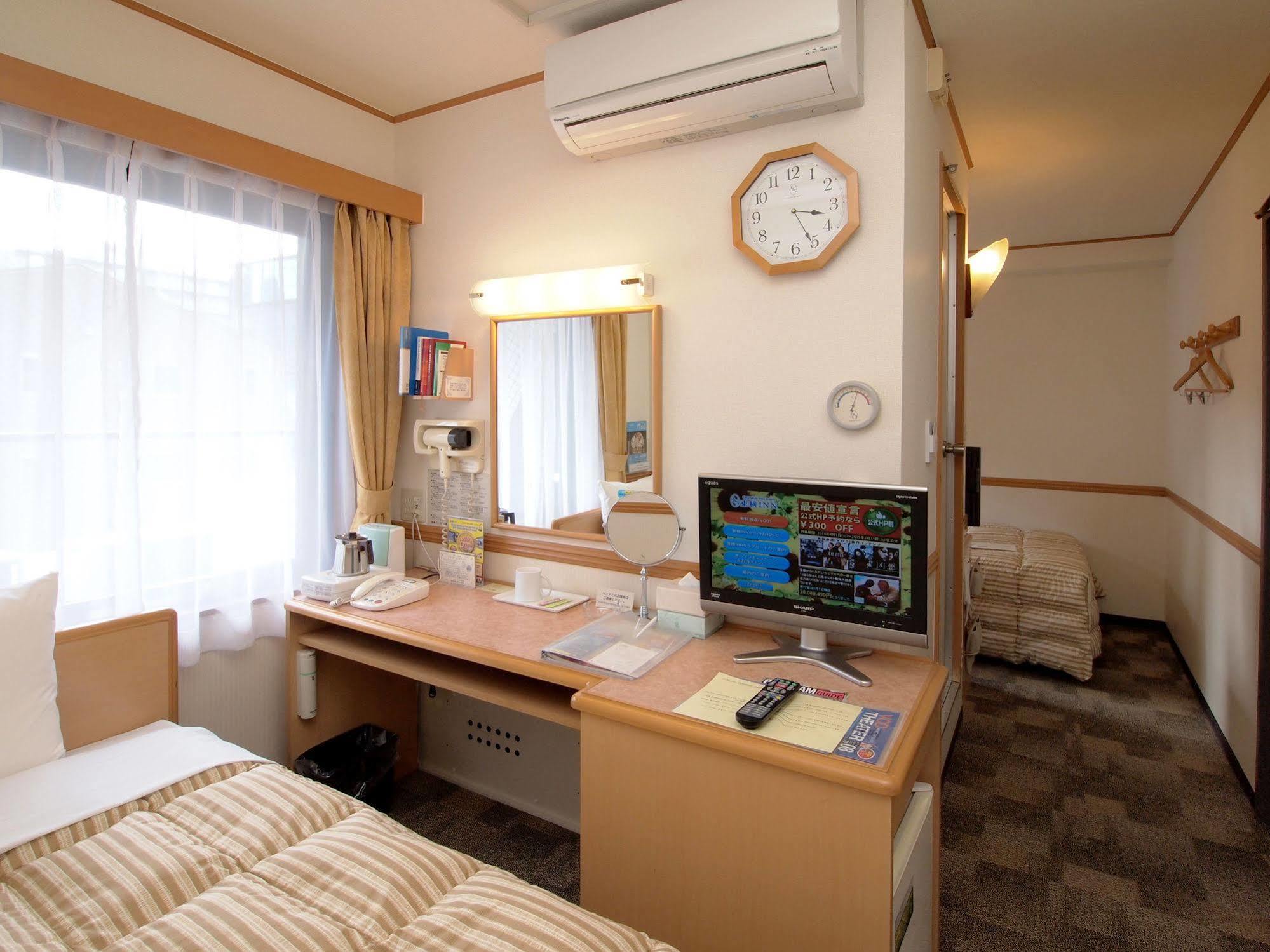 Toyoko Inn Sendai-Eki Nishi-Guchi Chuo Exterior photo