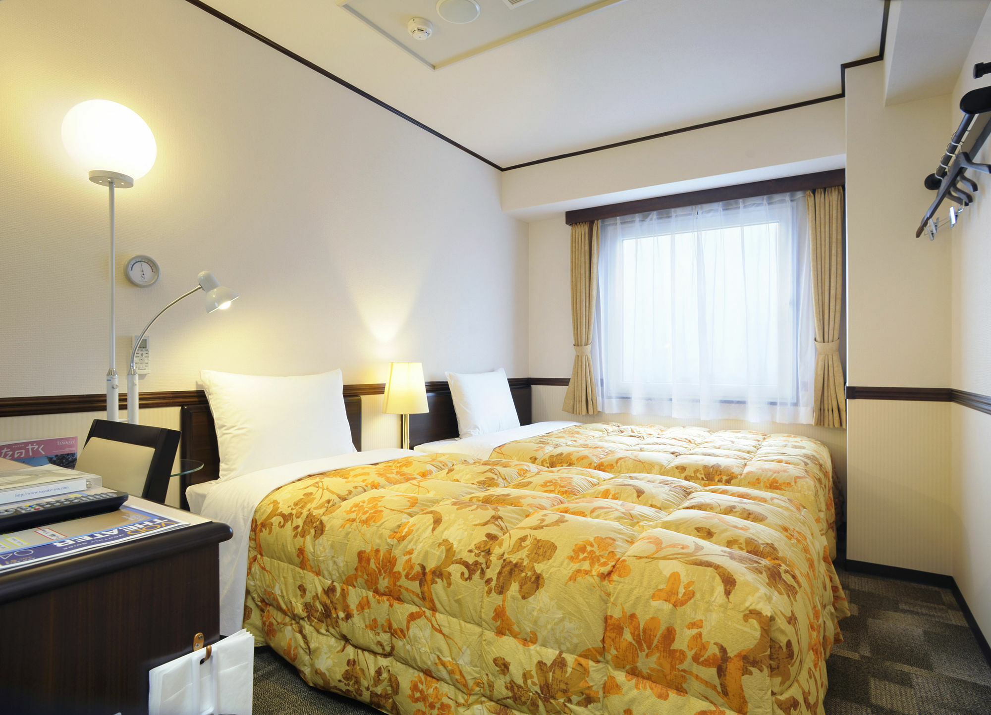 Toyoko Inn Sendai-Eki Nishi-Guchi Chuo Exterior photo